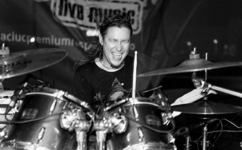 Doliu în industria muzicală românească