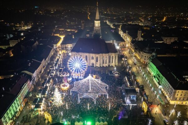 Programul concertelor de REVELION 2025 în centrul Clujului. Program prelungit de transport public și restricții de circulație