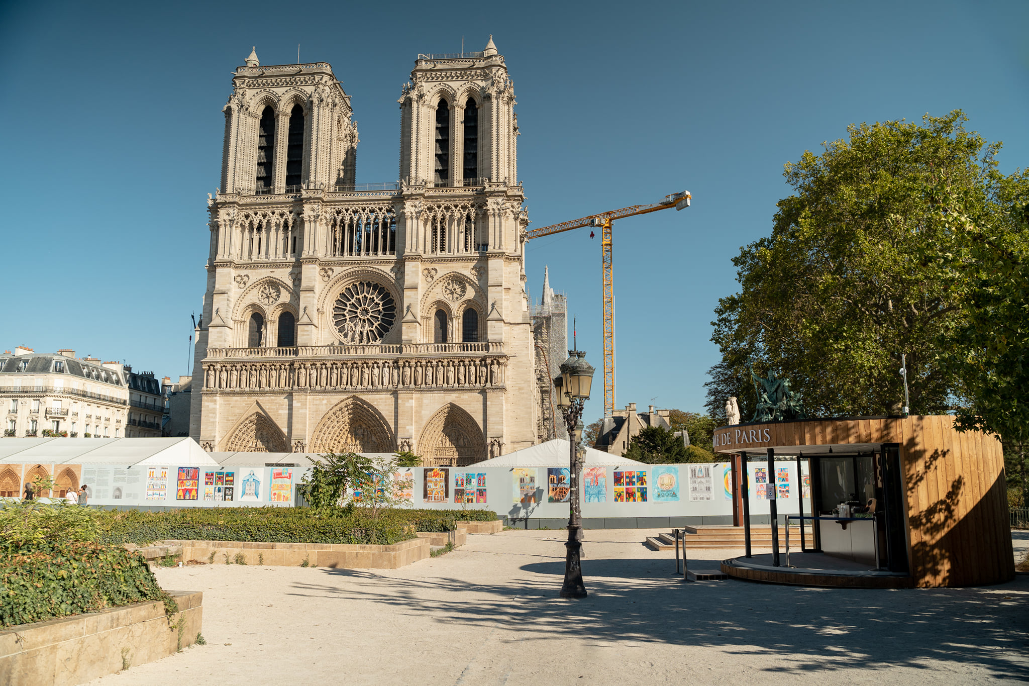 Redeschiderea Catedralei Notre Dame din Paris