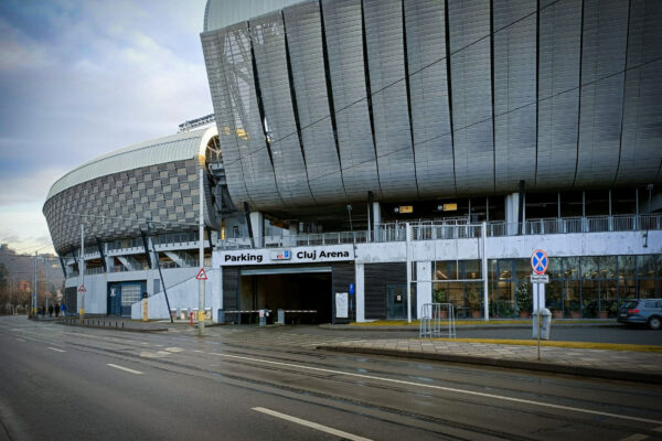 Cu cât se majorează tarifele parcării de la Cluj Arena din 2025