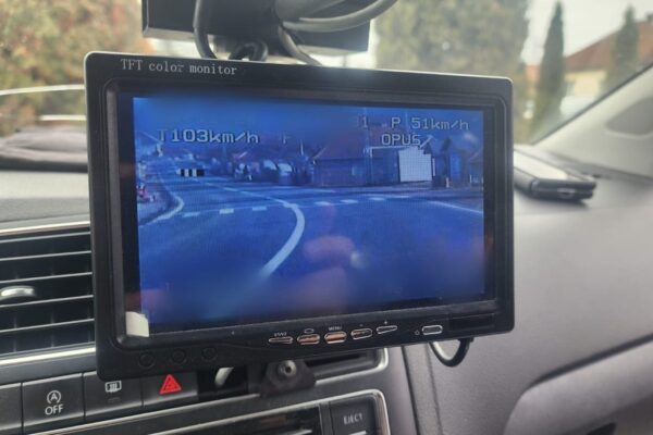 Polițiștii clujeni continuă vânătoarea de vitezomani. 20 de șoferi au rămas fără permis