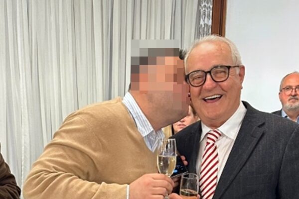 Fostul șef al miliției comuniste clujene este bine mersi. Acum este general maior și spune că la Revoluție a fost un sfânt