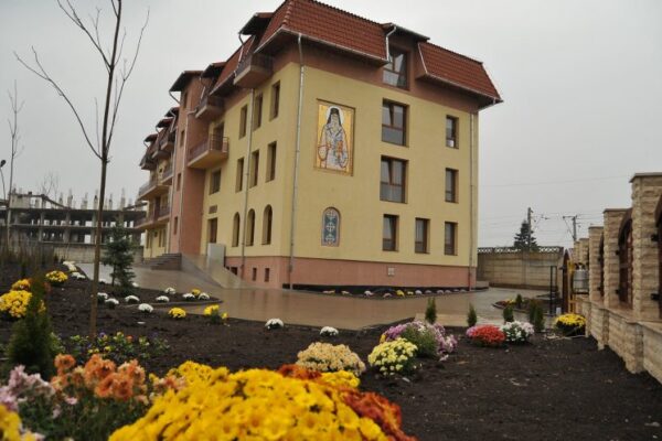 CJ Cluj oferă teren gratuit pentru extinderea Centrului de Îngrijiri Paliative „Sfântul Nectarie”