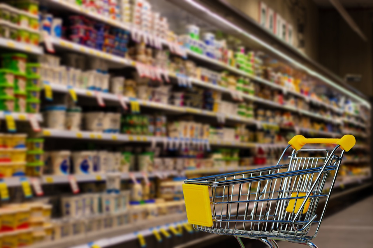 Programul marilor supermaketuri de Crăciun 2024