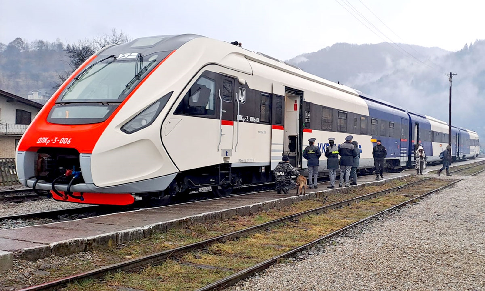 tren politia de frontiera