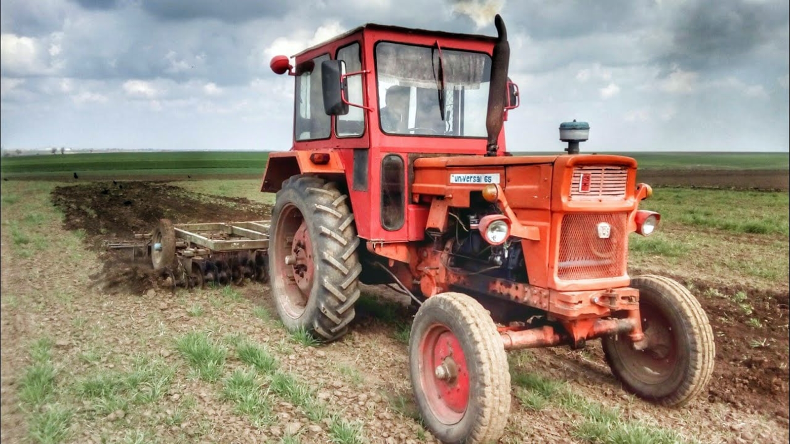 Tractor U 650