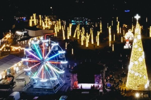 Programul ultimelor zile la Târgul de Crăciun Florești. Ce artiști vor cânta la Winter Dream?