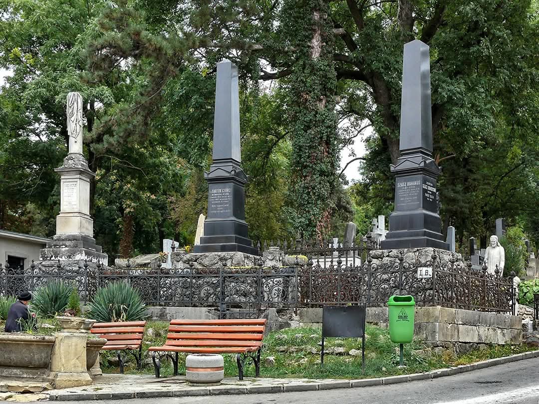 Cimitirul Hajongard din Cluj - o istorie de patru secole de la înființare