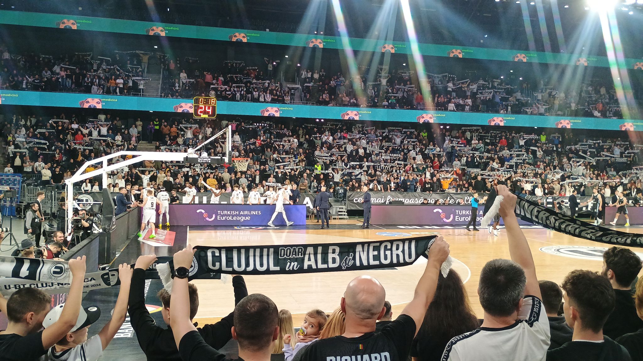 U-BT Cluj-Napoca a făcut spectacol la primul meci din 2025