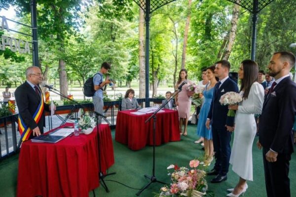 Certificatele de căsătorie vor fi emise și digital din 2025 la Cluj-Napoca