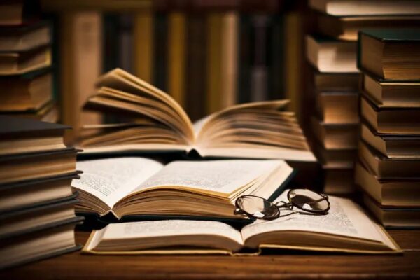 Gest de omenie al unei bibliotecare din Cluj pentru persoanele în vârstă