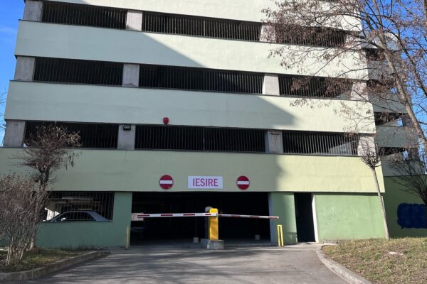 Parking-ul Negoiu din Mănăștur e sub orice critică. Imaginile sunt dezolante
