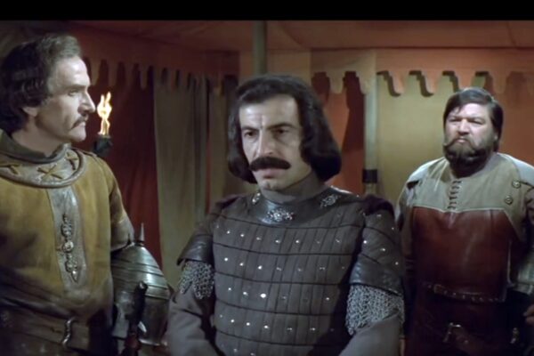 Destinul tragic al unui titan al cinematografiei românești, născut într-un sat lângă Cluj. A ajuns să iubească mai mult animalele, pentru că pe oameni a ajuns să îi cunoască