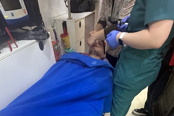 Amănunte incredibile în scandalul de la Cluj Arena. Unul dintre tinerii bătuți de jandarmi a ajuns la spital, în stare critică