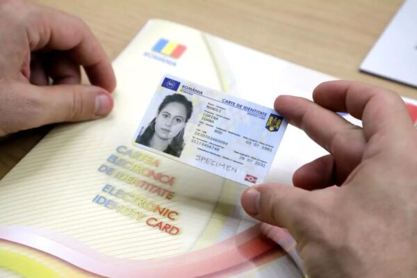Clujul dă tonul în România la emiterea cărților de identitate electronice