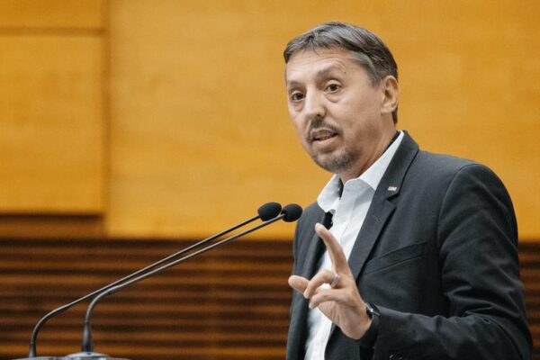 Daniel David este împotriva interzicerii TikTok. „Tehnologia este aici, să o controlăm în sens bun”
