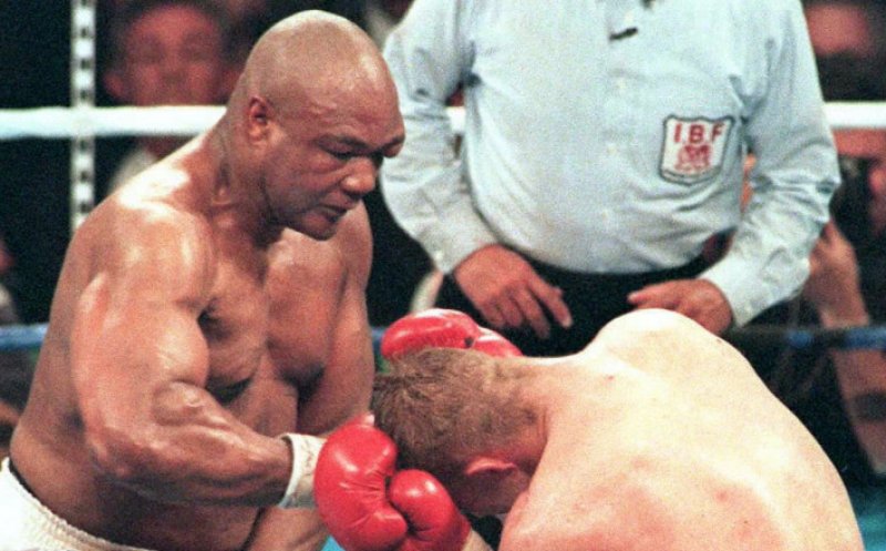 A murit o legendă a boxului mondial: George Foreman