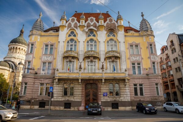 Prefectura Cluj se mută temporar în alt sediu din 1 aprilie