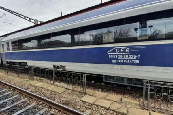 ABUZ în serviciu și delapidare la CFR Călători. Au fost efectuate mai multe percheziții