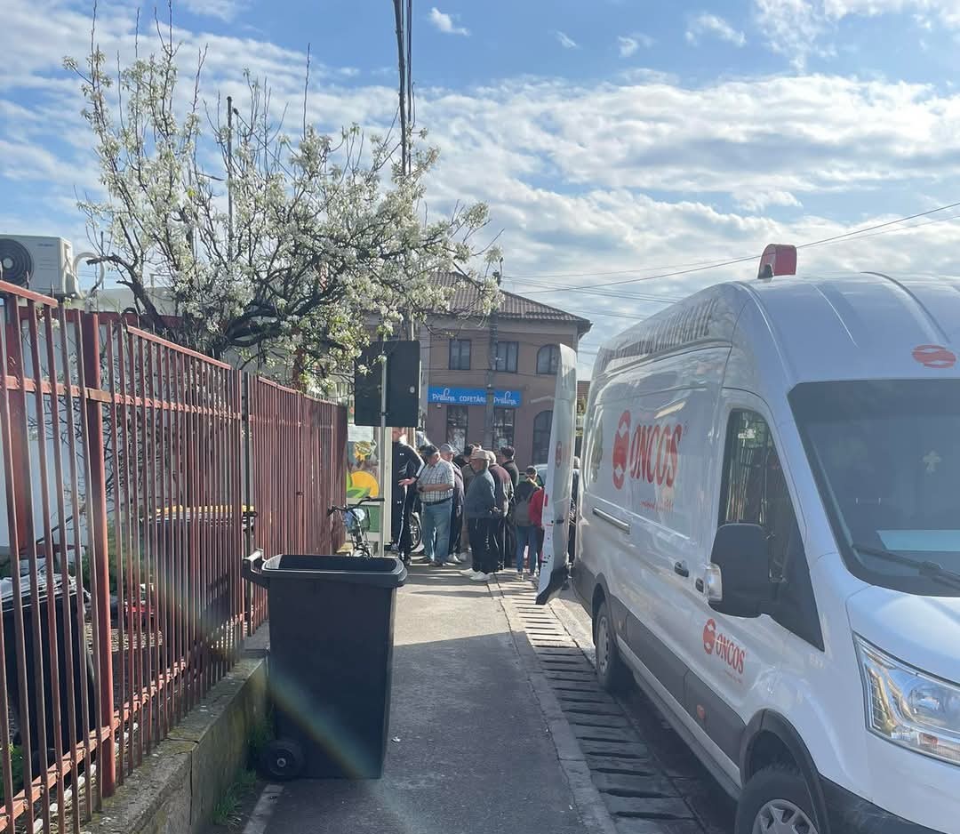 Clujenii fac coadă la pâine în Sâmbăta Mare