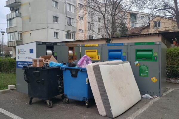 Colectare selectivă inteligentă à la Cluj. Așa se „colectează” în Grigorescu