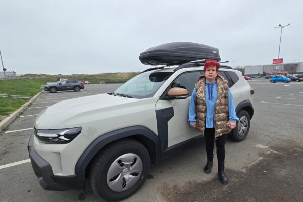 Probleme tot mai mari pentru noile Dacii Duster. Ce a pățit o femeie care a dat 22.000 de euro pentru un model nou