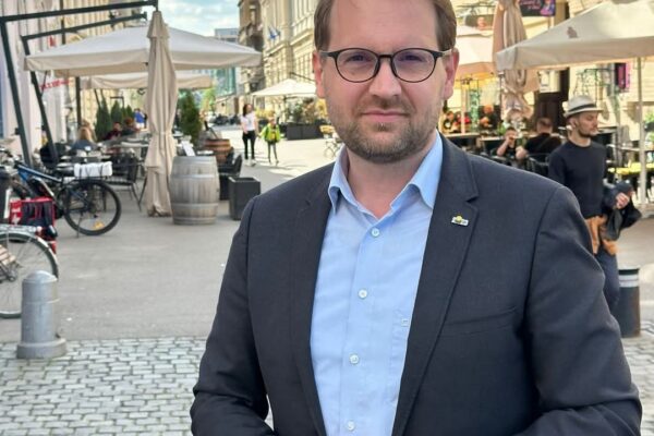 Dominic Fritz a preluat șefia interimară a USR după demisia Elenei Lasconi