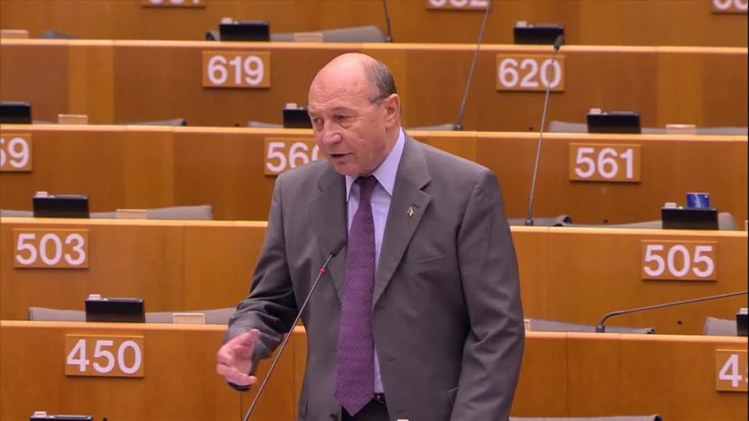 Mesajul dur al fostului președinte Traian Băsescu