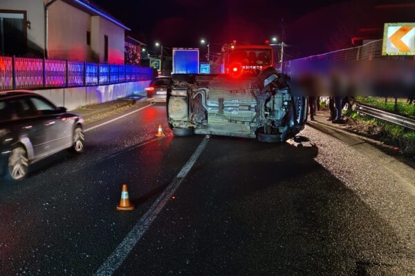 Accident la Șaula, lângă Huedin. Circulația pe DN 1 este blocată
