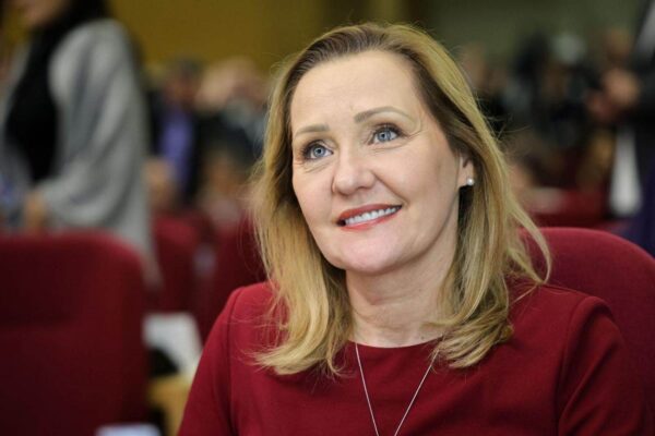 Mesajul Elenei Lasconi la urne: „Am votat cu gândul și cu credința că nu ne vor mai face planurile cei din sistem”