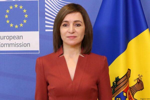 Președintele Maia Sandu îl susține pe Nicușor Dan în cursa prezidențială