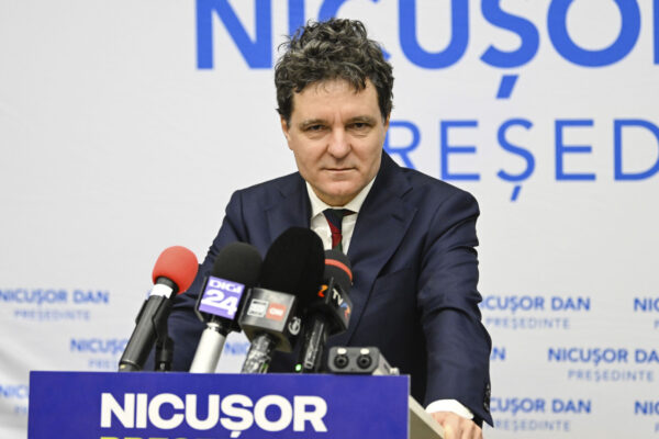 Eșec al coaliției PNL-PSD-UDMR la Cluj. Nicușor Dan a câștigat județul Cluj, urmat de George Simion