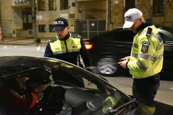 Taximetriștii și „boltiștii” clujeni luați la control de autorități. Razie a poliției în județul Cluj