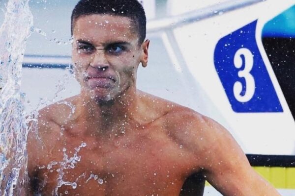 Fenomenul David Popovici scrie istorie. Primul om din lume care a înotat sub 24 de secunde la 100m liber