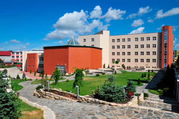 Program de masterat lansat de UMF Cluj: „Medicina stilului de viață”