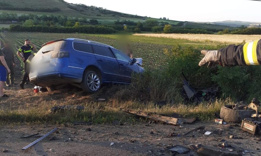 Accident deosebit de grav cu două mașini