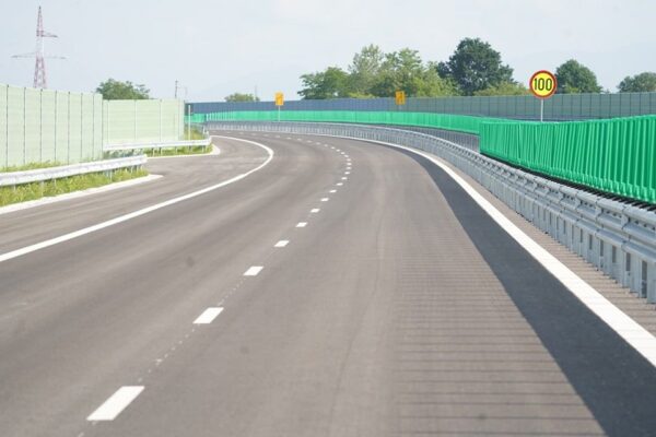S-a deschis circulația pe o porțiune din Autostrada A1 Sibiu – Pitești