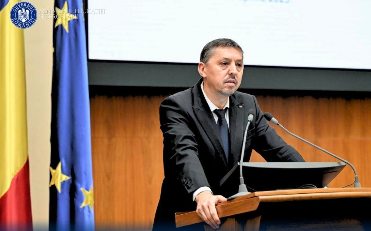 Mesajul ministrului Daniel David pentru elevi
