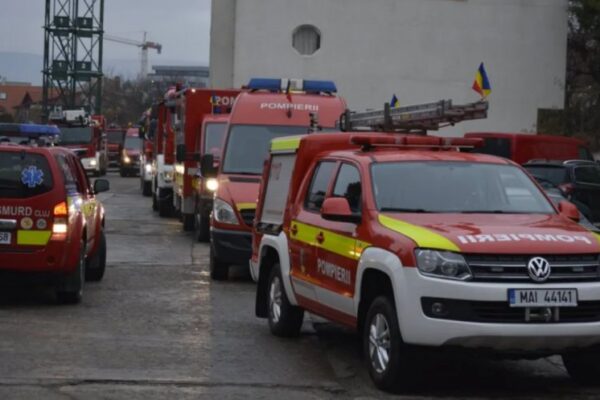 Exercițiu de amploare ISU Cluj. Explozie, incendiu, zeci de victime și declanșare planul roșu de intervenție