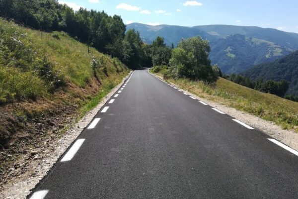 Drumurile din județul Cluj „înghit” noi bani pe lucrări de întreținere