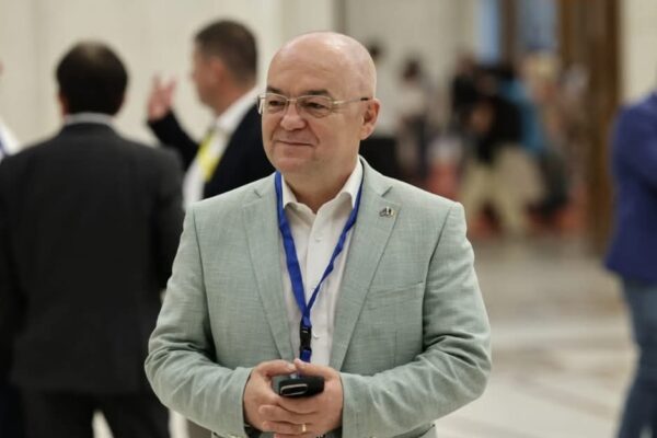 Emil Boc a făcut apel la unitate la Congresul PNL