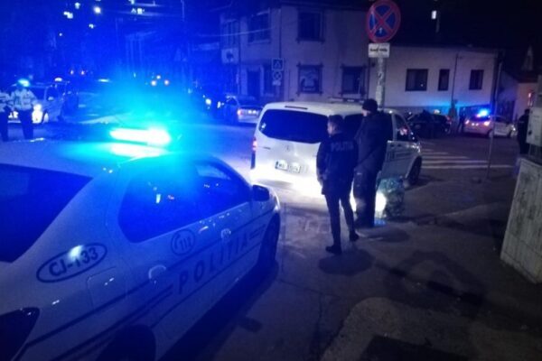 Controale pe străzile Clujului în weekend-ul trecut. Sute de persoane legitimate