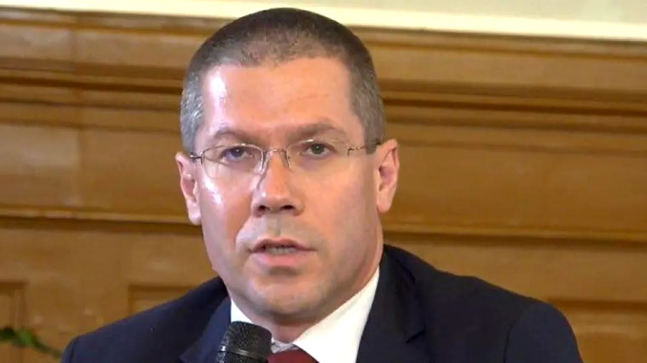 Cine este profesorul clujean Dacian Dragoș