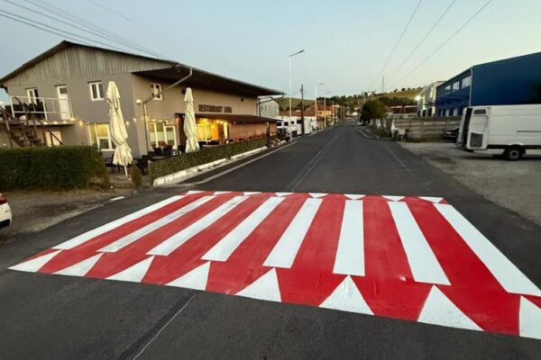 Noi marcaje rutiere pe străzile Floreștiului
