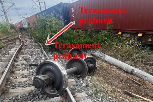 Primele concluzii ale deraierii feroviare de la Constanța. Terasamentul căii ferate a cedat și a dus la răsturnarea a două vagoane