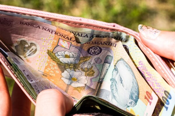 Noile schimbări economice care intră în vigoare de la 1 septembrie 2025