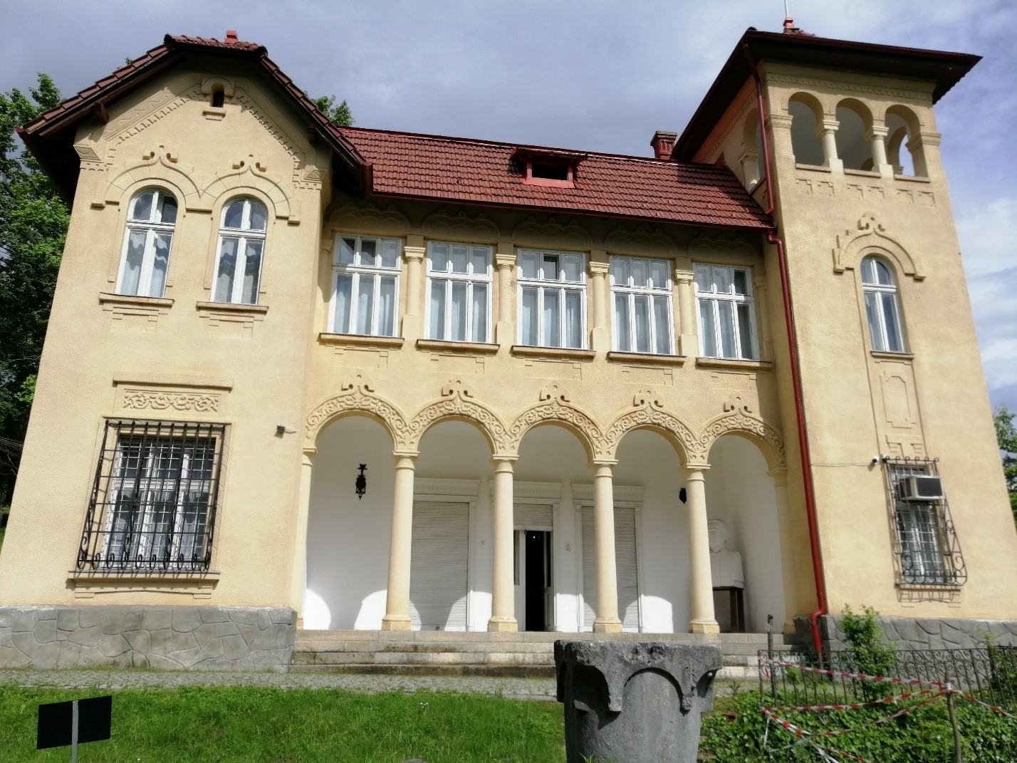 De ce se închide Muzeul Memorial "Octavian Goga"