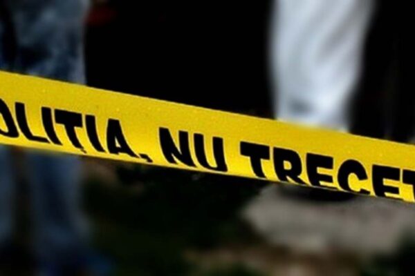 Tânăr de 19 ani găsit mort în apartamentul său din Florești