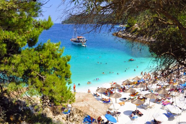 Momente tragice pentru doi clujeni aflați în vacanță în Grecia. Unul a murit, iar al doilea este la terapie intensivă