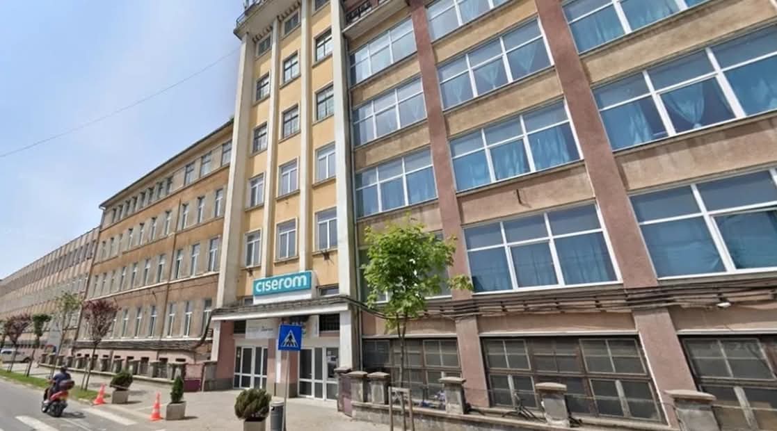 O fabrică renumită a Transilvaniei trage obloanele după aproape 100 de ani